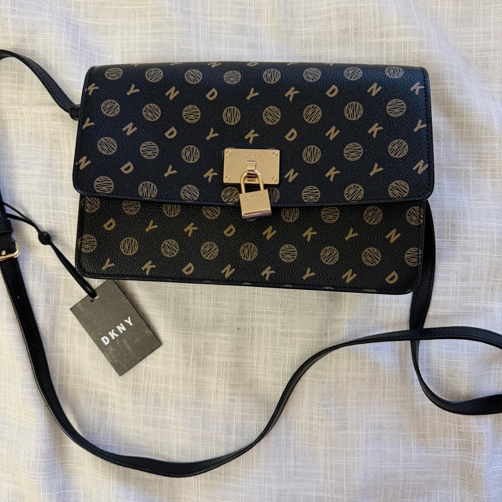 NEW DKNY Black Monogram Limited Crossbody bag purse with Gold Lock